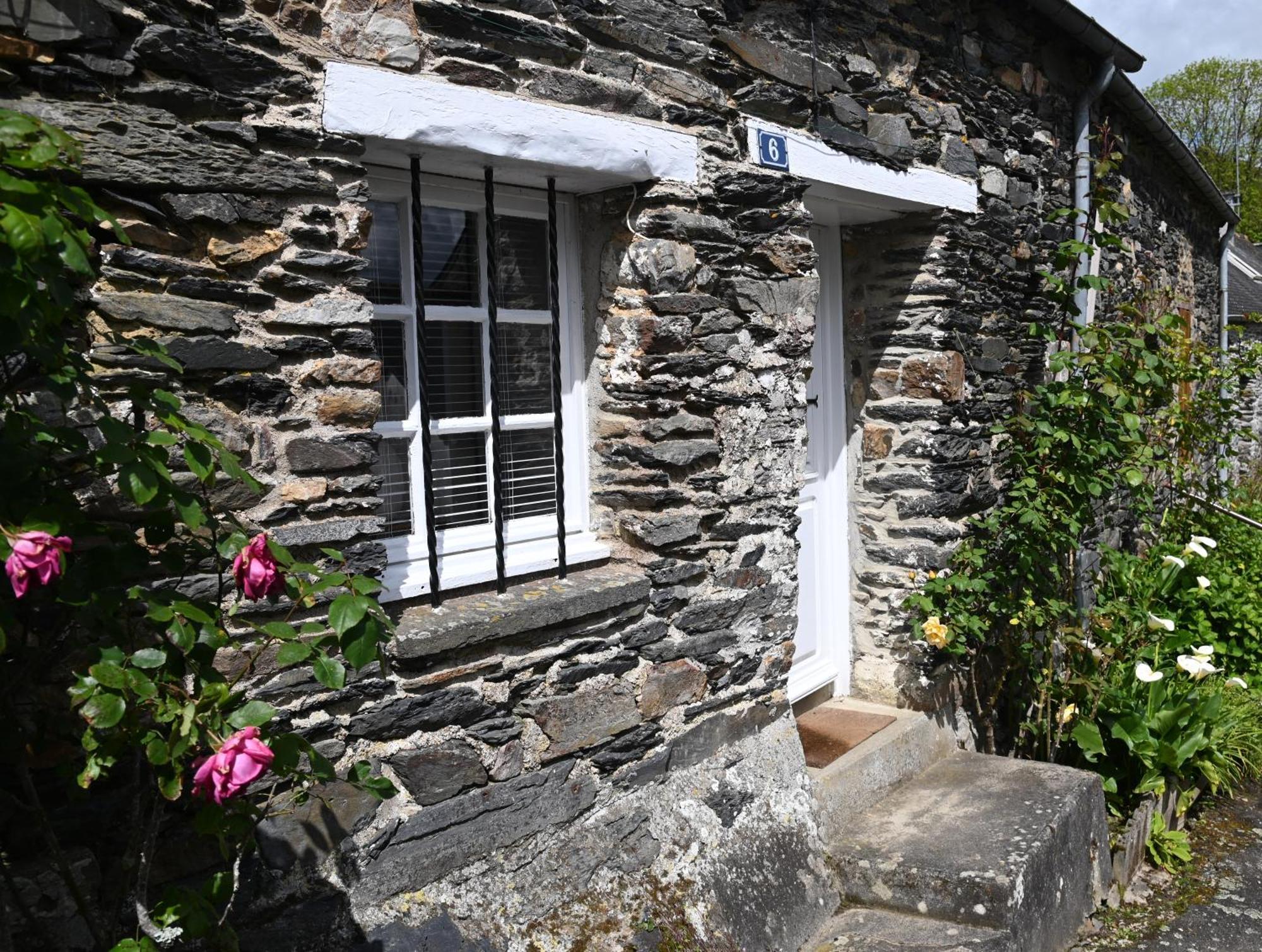 Caurel Cottage Exterior photo